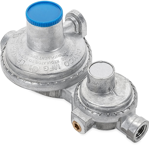 Camco 59322 2 Stage Propane Regulator - Horizontal