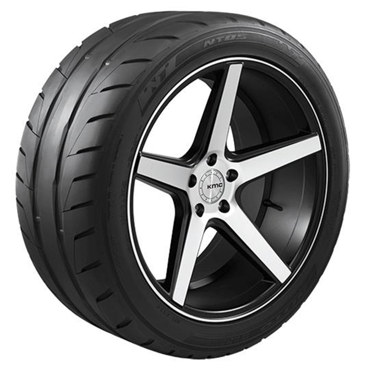 Nitto NT05 Tire 295/35ZR18 99W ::
